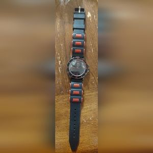 RARE LUCASFILM STAR WARS DARTH VADER WATCH